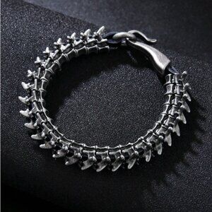 Vertebrae Bracelet - Gothic Stainless